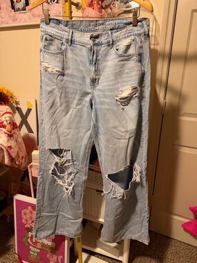 American Eagle Outfitters Light Blue Distressed Straight-Leg Jeans